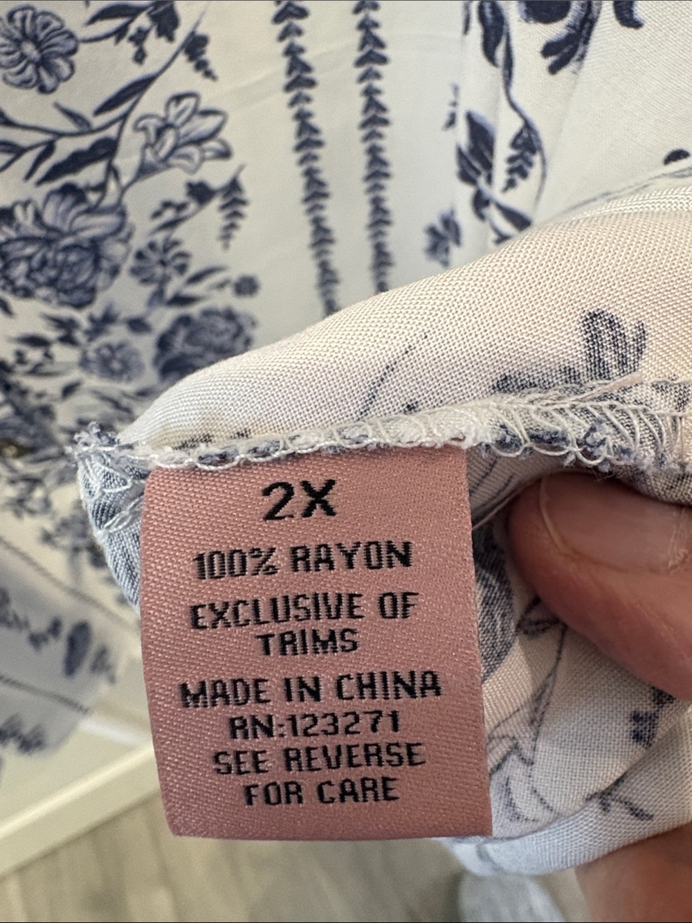 Sleeveless White and Navy Floral Button-Front Dress - Picture 3 of 3